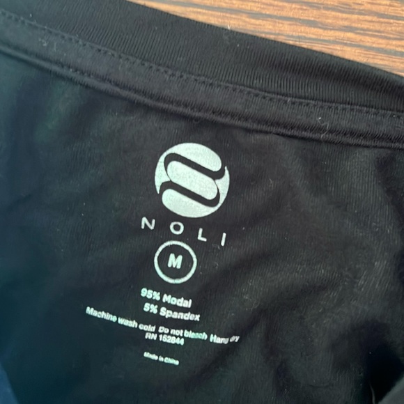 Fun top - Picture 2 of 3